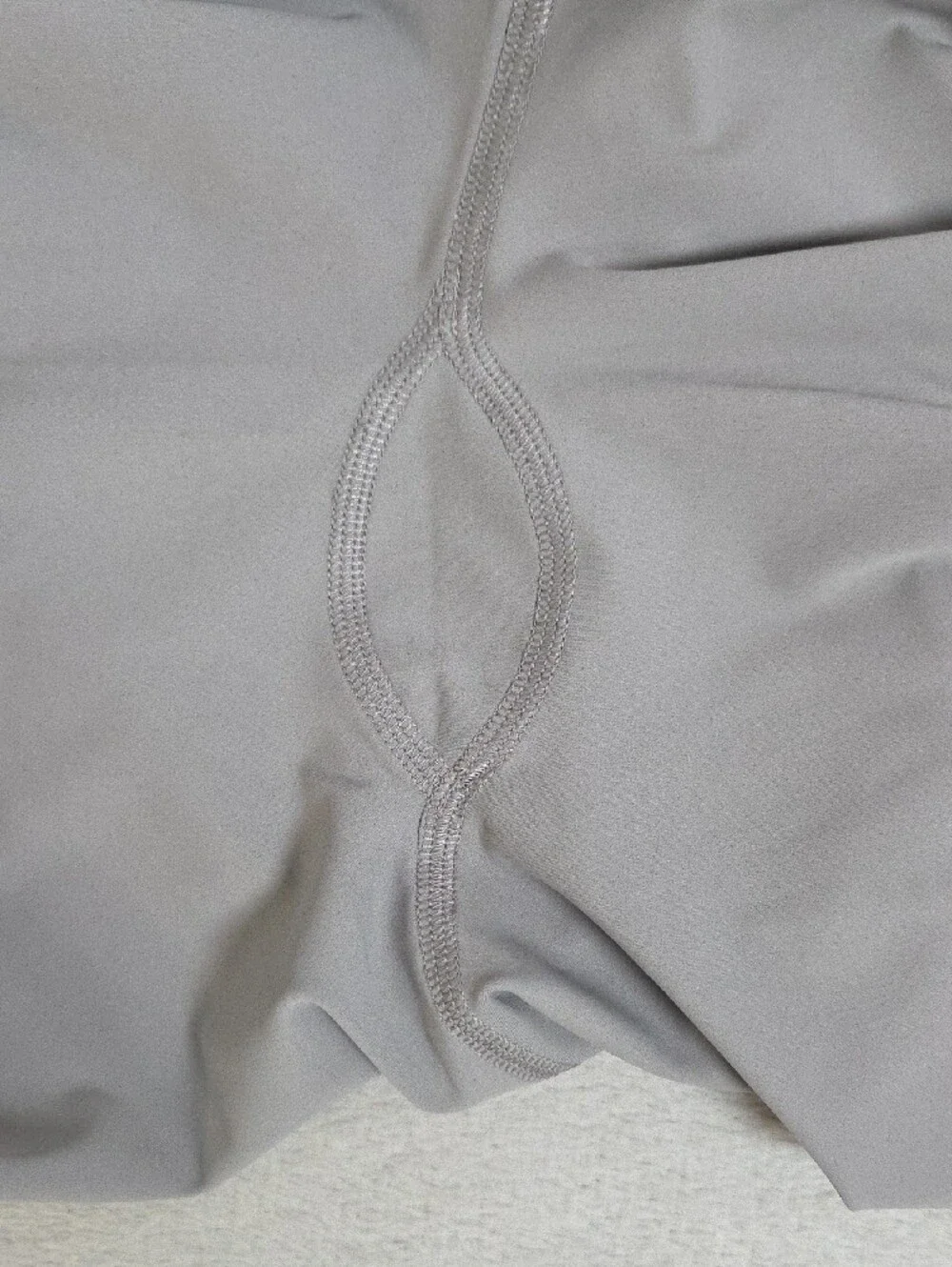 Lululemon W6CDDS Base Pace High-Rise Reflective Crop 23